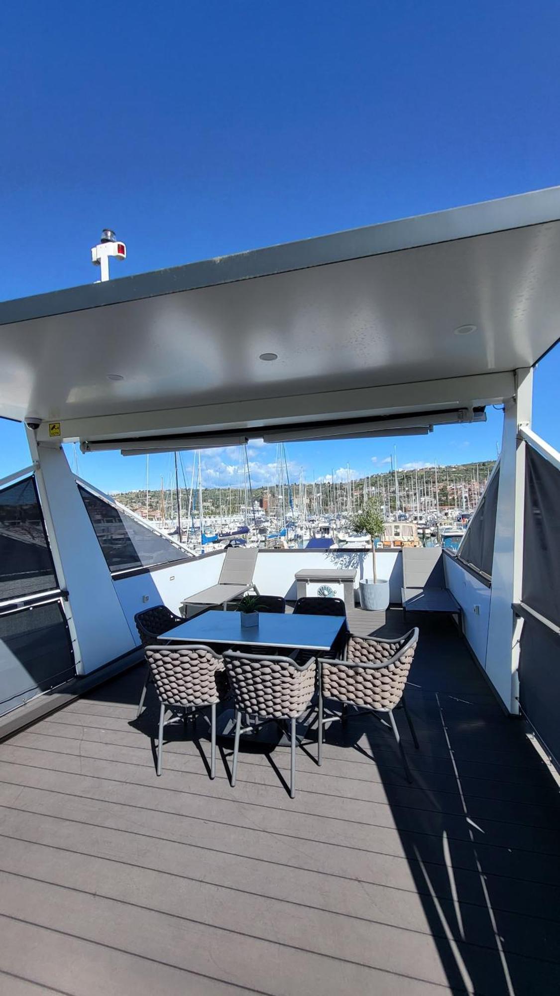 Floating House - Marina Pearl Apartment Portoroz Luaran gambar
