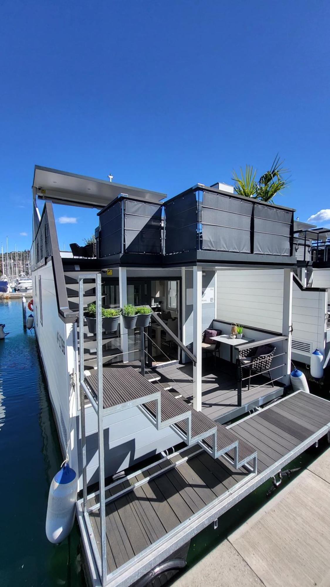 Floating House - Marina Pearl Apartment Portoroz Luaran gambar