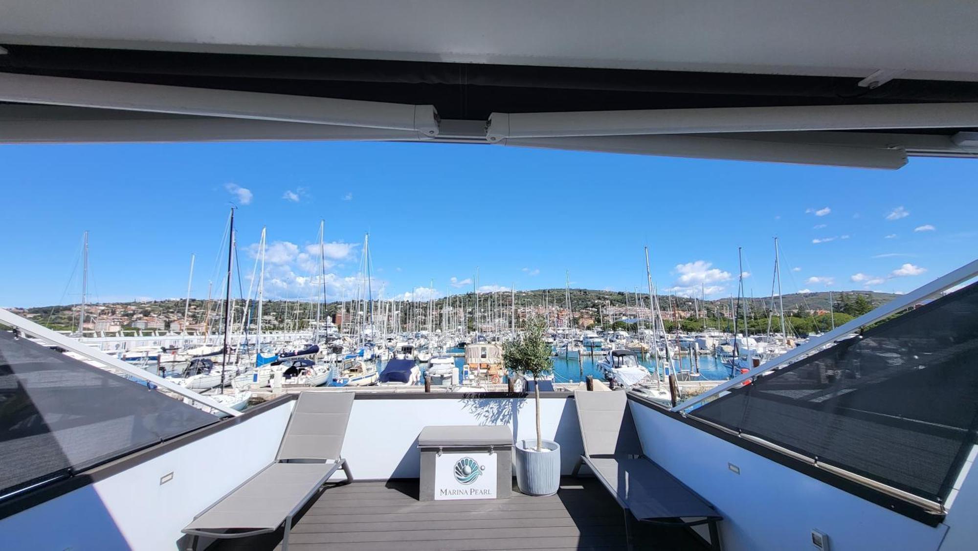 Floating House - Marina Pearl Apartment Portoroz Luaran gambar