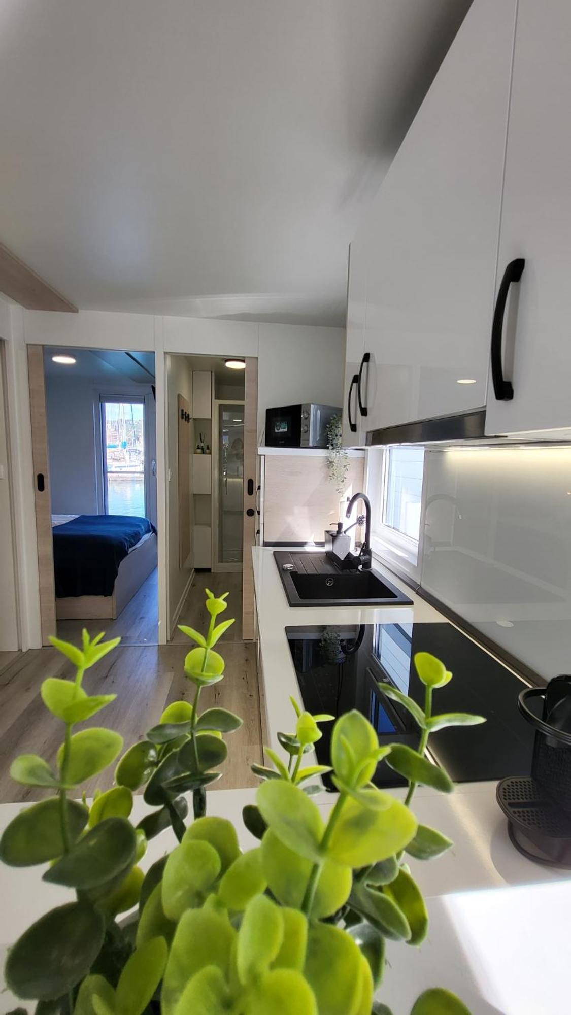 Floating House - Marina Pearl Apartment Portoroz Luaran gambar